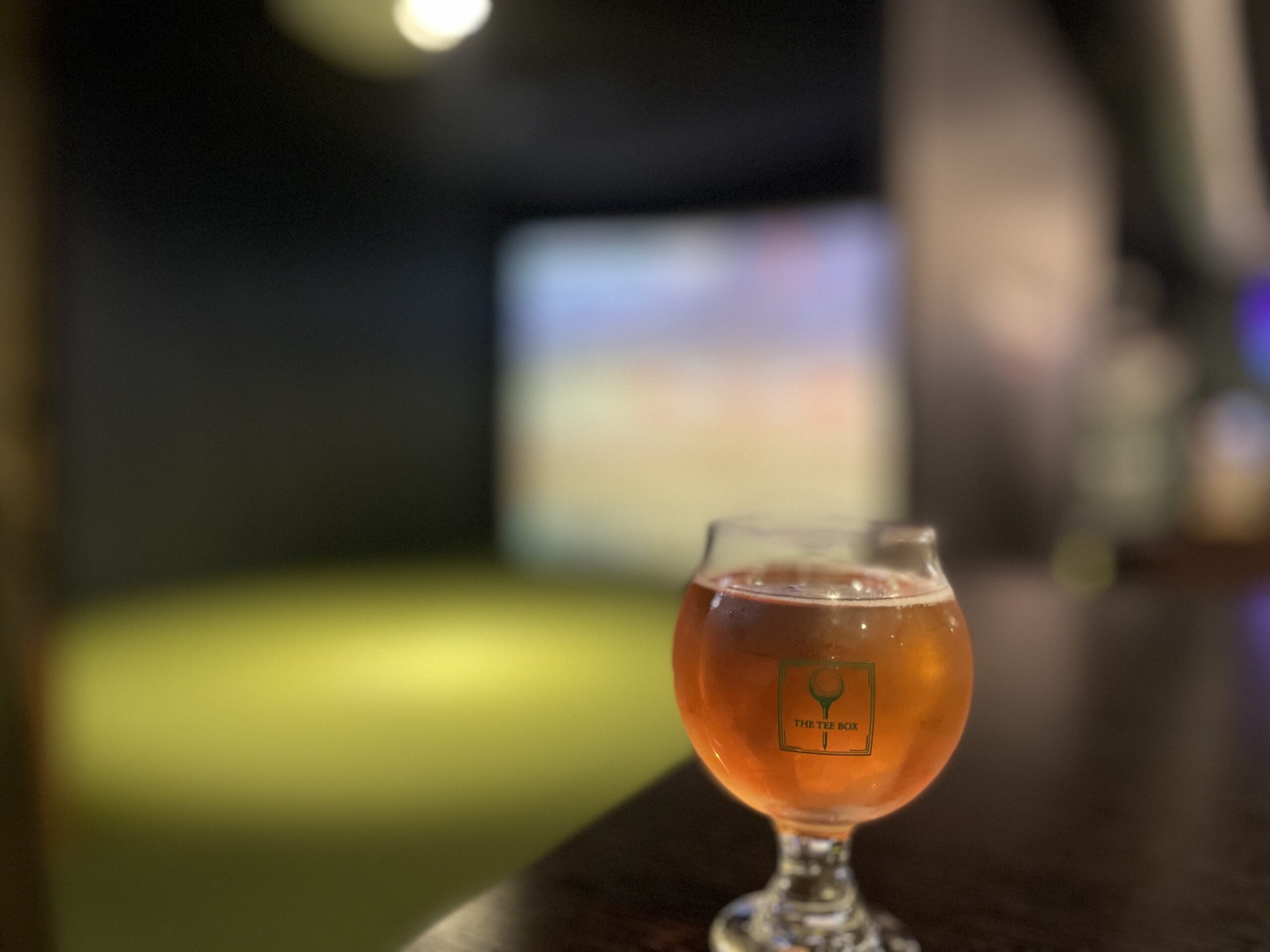 Tee Box’s tasty cherry cider beer and creamy spinach and artichoke dip make Sunday Funday even better!